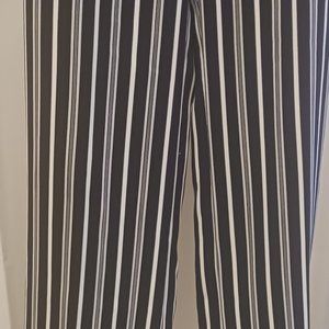 Ann & Taylor made in Philippines women. pants Long 43 "x32